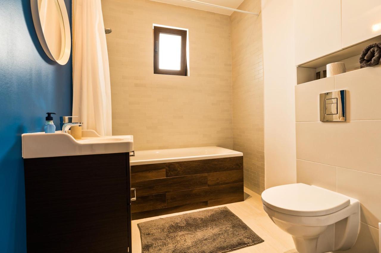 Aty Apartament Navodari Ngoại thất bức ảnh